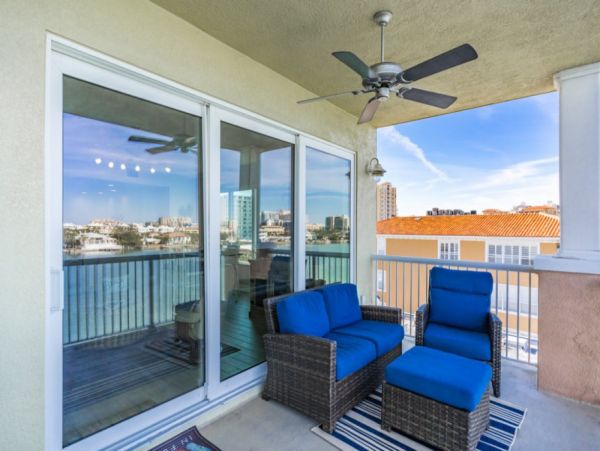 CLEARWATER 3 BEDROOM WITH WATER VIEW