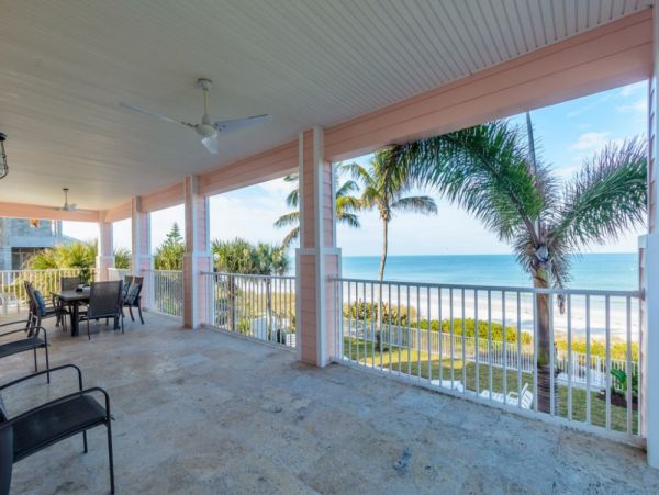 Indian Rocks Gulf Front Vacation Home Four Bedrooms