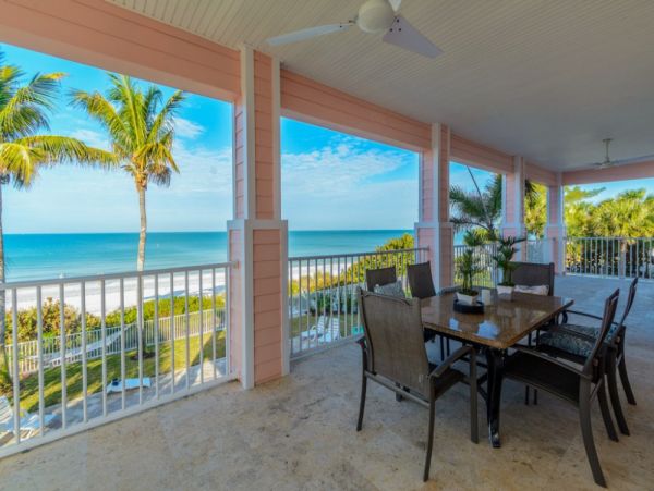 Indian Rocks Gulf Front Vacation Home Four Bedrooms