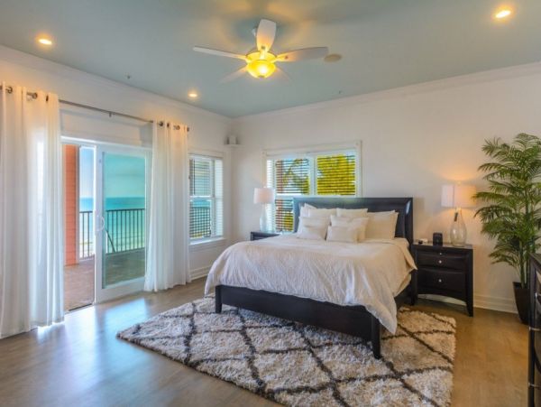 Indian Rocks Gulf Front Vacation Home Four Bedrooms
