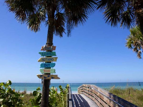 Indian Rocks Gulf Front Vacation Home Four Bedrooms