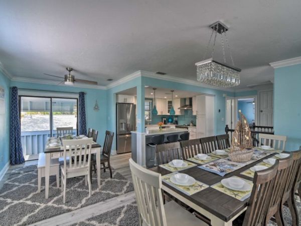 Clearwater Six Bedroom Vacation Pool Home