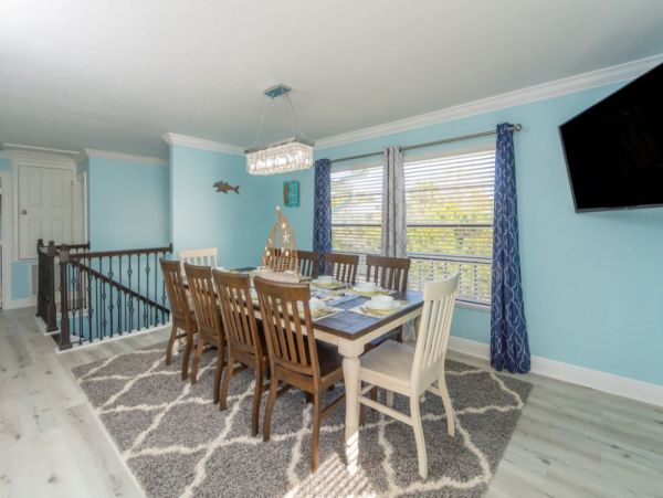 Clearwater Six Bedroom Vacation Pool Home