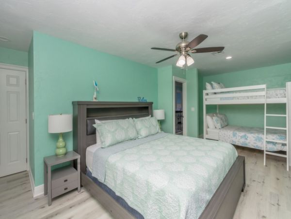Clearwater Six Bedroom Vacation Pool Home