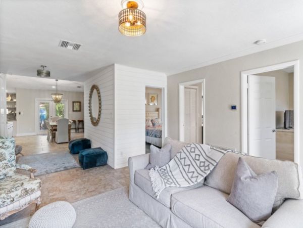 Indian Shores Ai Home 984954