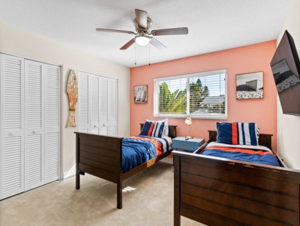 Indian Rocks Vacation Home Four Bedroom with Spa