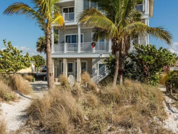 Indian Shores Ai Home 984958