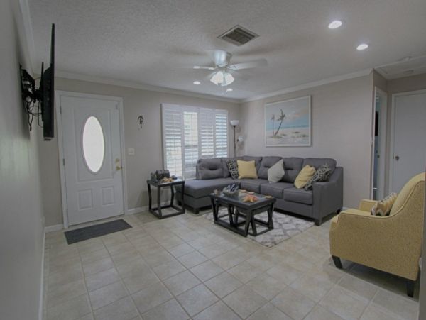 Luxury Three Bedroom Vacation Rental in Indian Rocks Beach