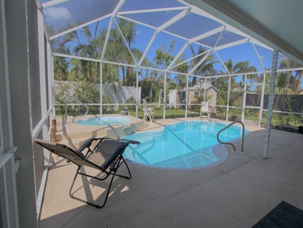 Luxury Three Bedroom Vacation Rental in Indian Rocks Beach