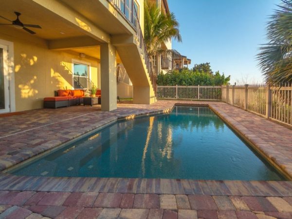 CLEARWATER BEACHFRONT HOME