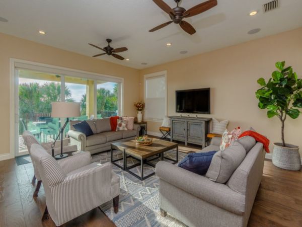CLEARWATER BEACHFRONT HOME