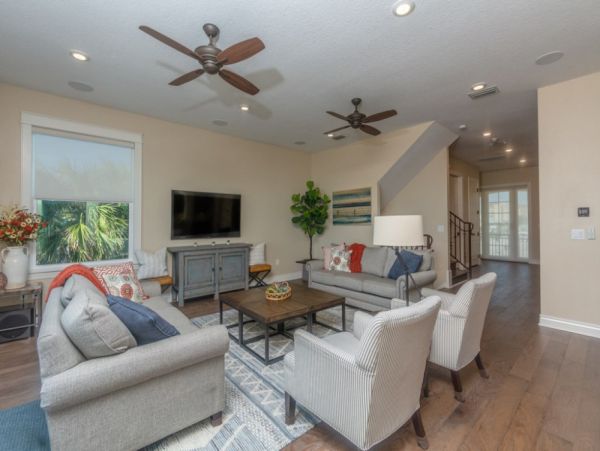 CLEARWATER BEACHFRONT HOME