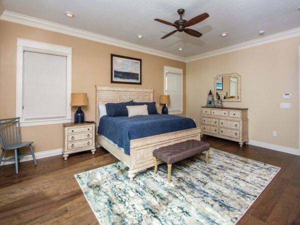CLEARWATER BEACHFRONT HOME
