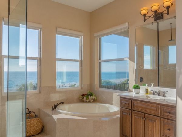 CLEARWATER BEACHFRONT HOME