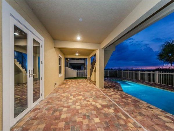 CLEARWATER BEACHFRONT HOME