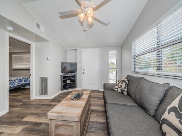 Indian Shores Ai Home 984967
