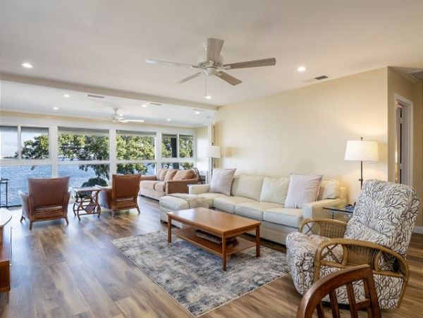 Bayfront Condo with Stunning View on Anna Maria Island