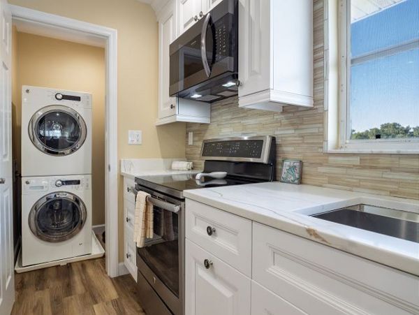 Bayfront Condo with Stunning View on Anna Maria Island
