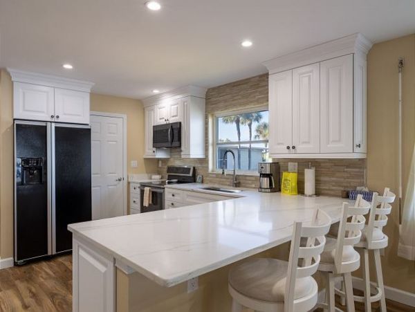 Bayfront Condo with Stunning View on Anna Maria Island