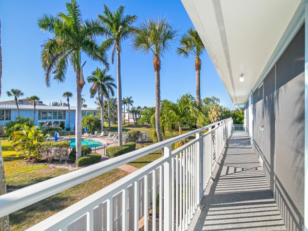 Anna Maria Island Holmes Beach Condo 984984