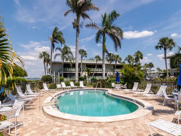 Anna Maria Island Holmes Beach Condo 984985