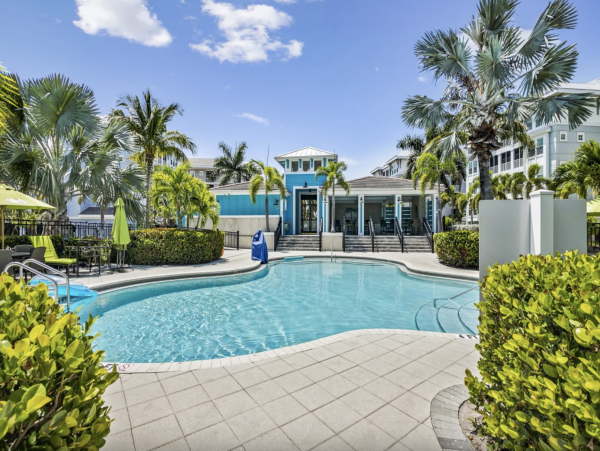 Amazing Short Drive to Anna Maria beaches Over the Bridge!