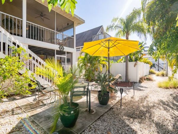 Anna Maria Island Holmes Beach Home 984997
