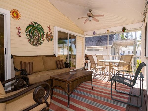Anna Maria Island Holmes Beach Home 984997