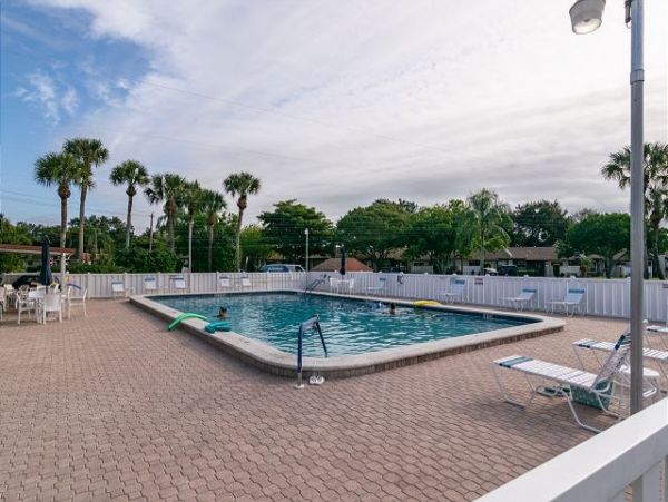 Anna Maria Island Holmes Beach Condo 984999