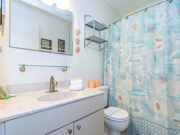 Anna Maria Island Holmes Beach Condo 985000