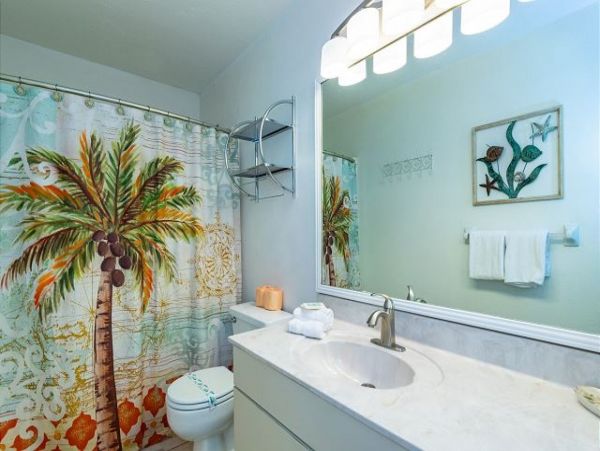 Anna Maria Island Holmes Beach Condo 985000