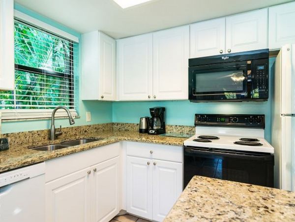 Anna Maria Island Holmes Beach Condo 985000