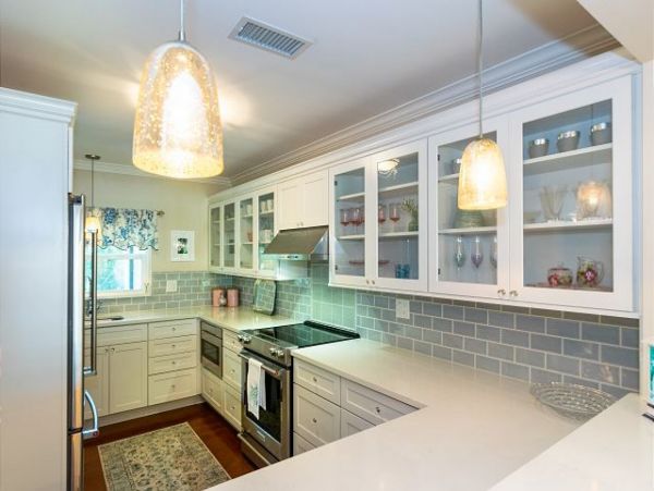 Five Min Walk to Beach Shopping & Dining NEW VACATION RENTAL!