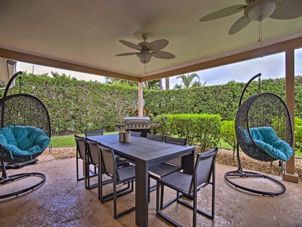 Short Walk to Ocean Palm Beach Vacation Home Private Pool