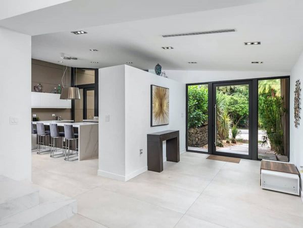Private Pool Miami Beach Vacation Home Six Bedroom  14 Guest