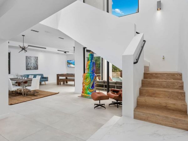 Private Pool Miami Beach Vacation Home Six Bedroom  14 Guest