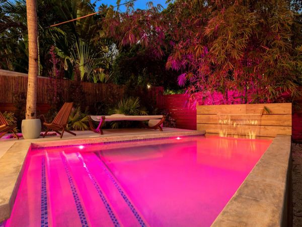 Private Pool Miami Beach Vacation Home Six Bedroom  14 Guest