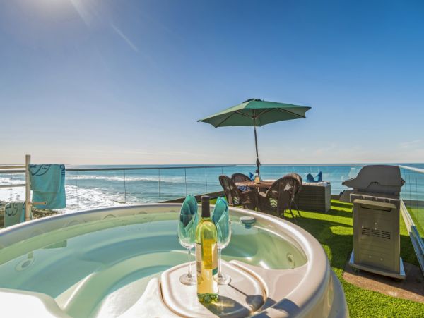 Stunning Oceanside Rental on the Sand with Great Ocean Views