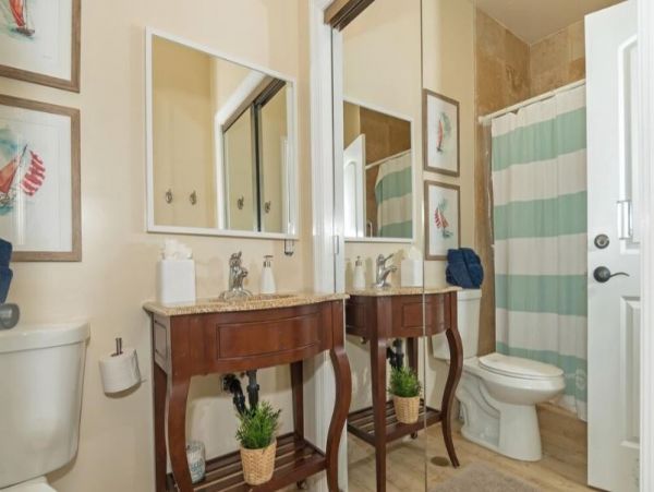 Stunning Oceanside Rental on the Sand with Great Ocean Views