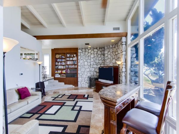 Fantastic Vacation Home with Pool & Spa Located On Beach