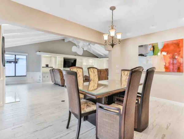 Drive to beach Deep Water Canal Vacation home