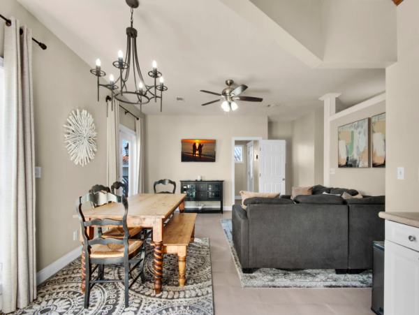 5 Bedroom Main House, 1 Bedroom Guest House in Miramar Beach