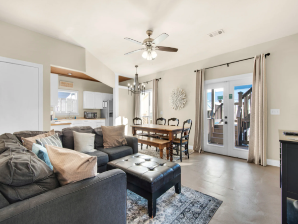 5 Bedroom Main House, 1 Bedroom Guest House in Miramar Beach