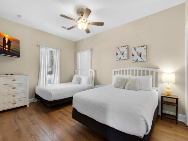 5 Bedroom Main House, 1 Bedroom Guest House in Miramar Beach