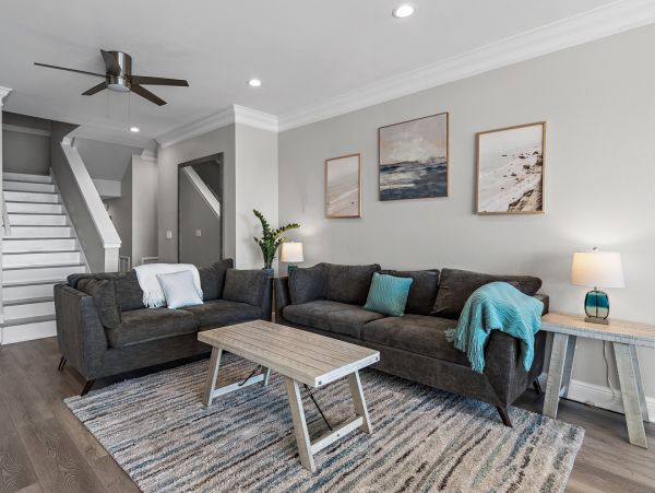 Luxurious Family Retreat in Destin - Private Pool & Lake Views