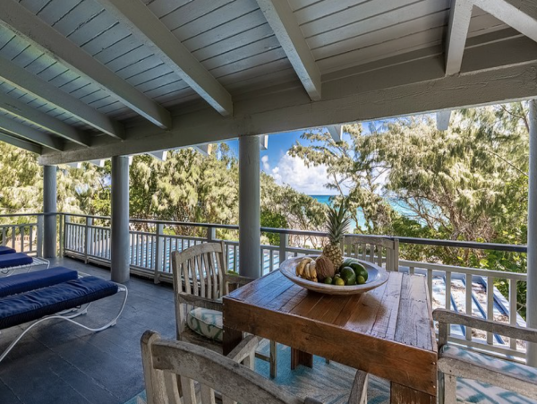 On Beach Kahuku Vacation Home Six Bedroom with Private Pool