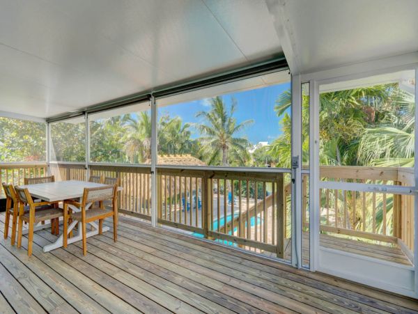 Marathon Vacation Home Private Pool & Short Walk To Beach