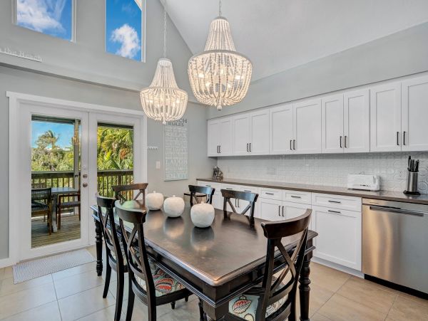 Marathon Vacation Home Private Pool & Short Walk To Beach