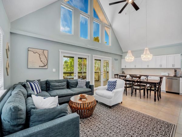 Marathon Vacation Home Private Pool & Short Walk To Beach
