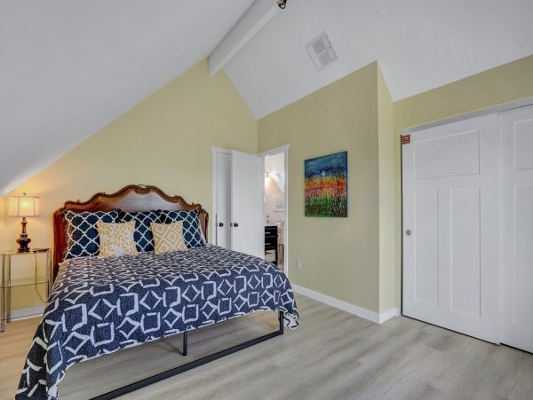 Marathon Vacation Home Private Pool & Short Walk To Beach
